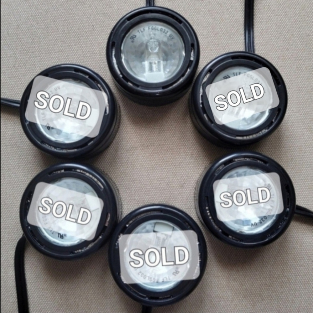 HOME DEPOT LED Puck Light w. Cord, 1 Left!